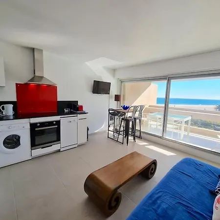 Apartment Magnifique Appart. 3*** Face Mer, Parking , Wi-fi