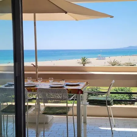 Apartment Magnifique Appart. 3*** Face Mer, Parking , Wi-fi *